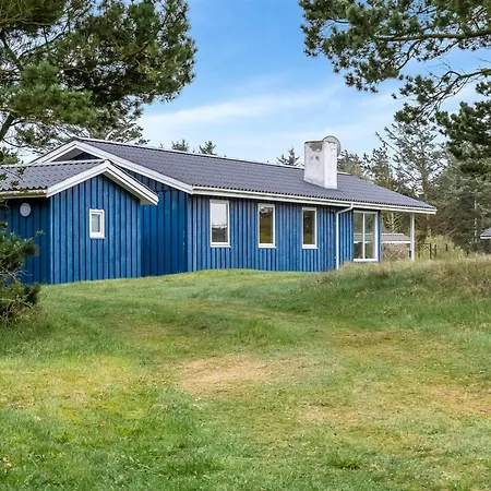 Holiday home Conny - 350m From The Sea In Nw Jutland By Interhome Lokken